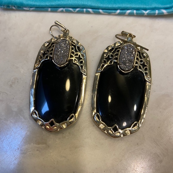 Kendra Scott - Picture 2 of 5